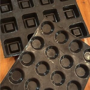 Flexi Black Silicone Baking Molds